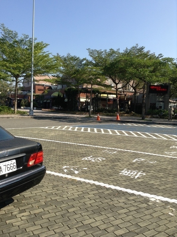 ̨�����ķ羰ͼƬ1 270.jpg