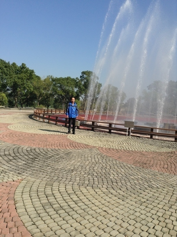 ̨�����ķ羰ͼƬ1 285.jpg