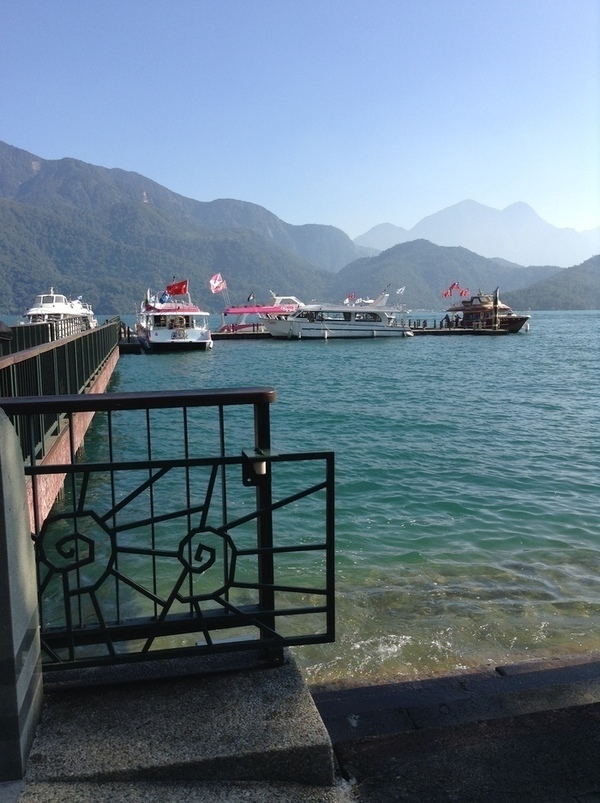 ̨�����ķ羰ͼƬ1 238.jpg