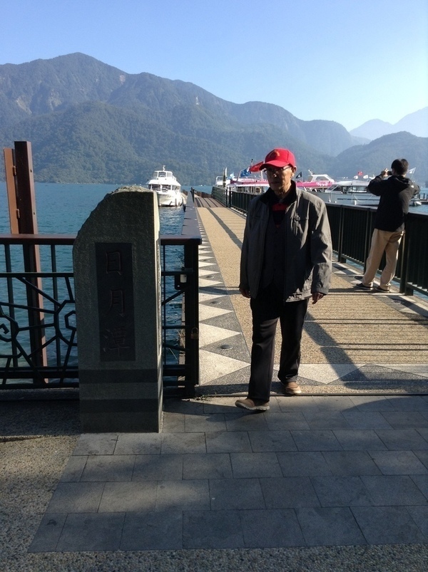 ̨�����ķ羰ͼƬ1 237.jpg