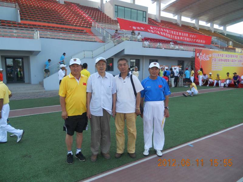 054054c3scnhx9p15njp00������.jpg