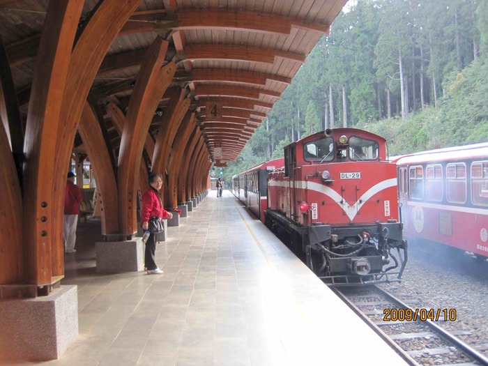 46 ȥ����ɽ��С��.jpg