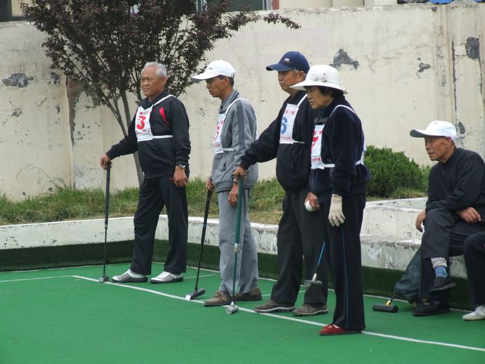 �췽Ϊ�ض��жӣ����α����ڶ�����3��5��Ϊ����������Ӷ�Ա