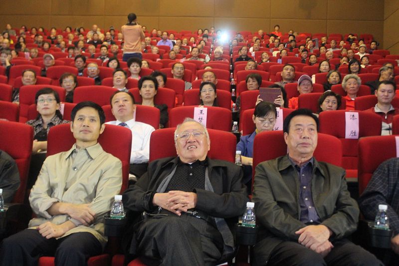 130928�����еڶ�ʮ���ϸɲ���������Ƭ 041.jpg