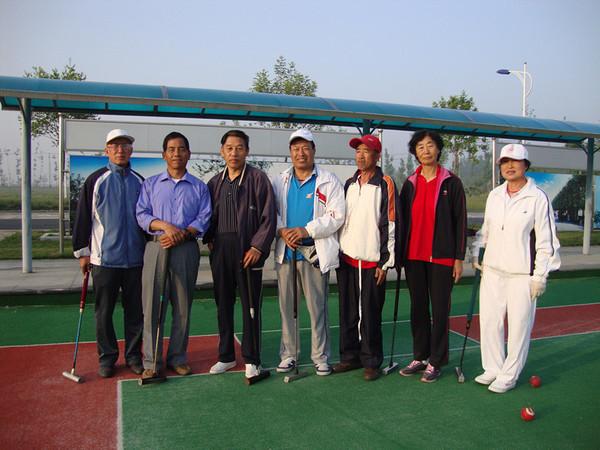 �κ�ͽ���ʦ��Ӱ