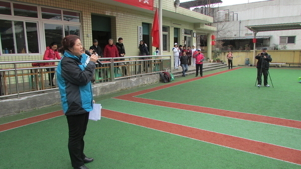 ����Ӣ����������Э�������鳤��칫���������ֱ�Ļʽ��