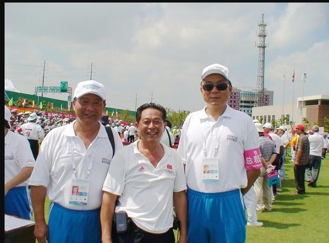 43����ǿ�����������������Ϻ��������Ĺ�԰