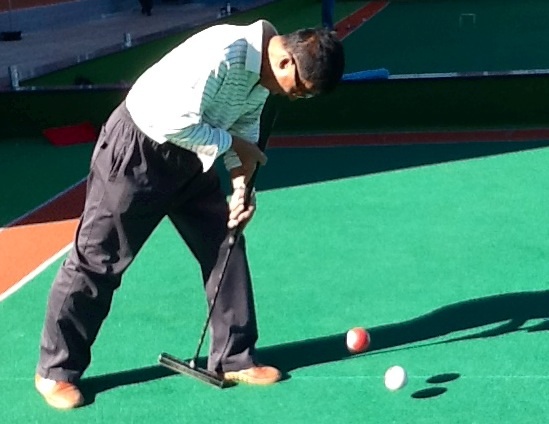 ��������