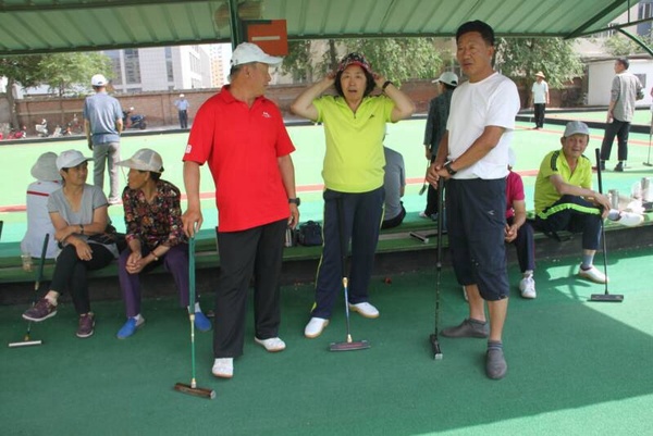 �������ں��