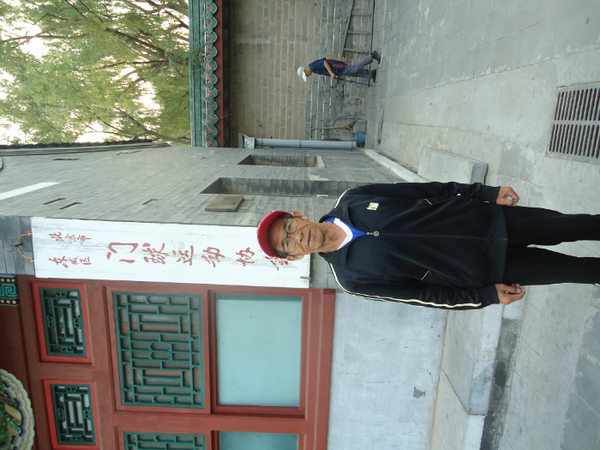 DSC08173%EF%BC%8C6-13%E6%97%A96%EF%BC%9A25%E6%88%91%E5%8D%B3%E5%B0%86%E5%88%B0%E5%8C%97%E4%BA%AC%E7%AB%99%E8%B5%B6%E7%81%AB%E8%BD%A6%EF%BC%8C%E4%B8%BA%E4%BA%86%E7%BA%AA%E5%BF%B5%EF%BC%8C%E6%88%91%E5%86%B3%E5%BF%83%E5%86%8D%E7%95%99%E4%B8%AA%E5%BD%B1%EF%BC