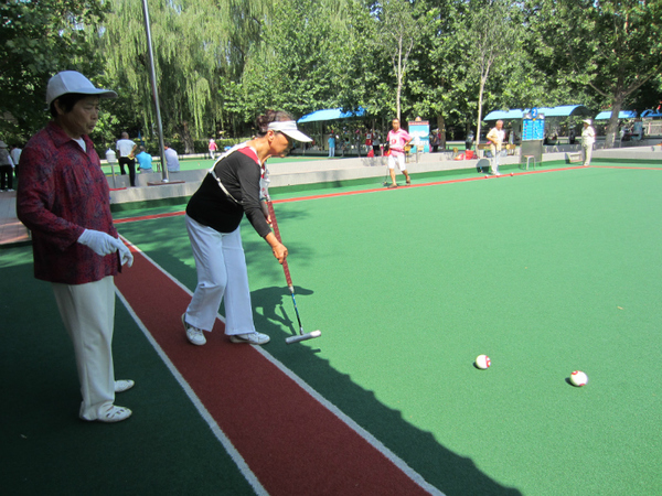 �������