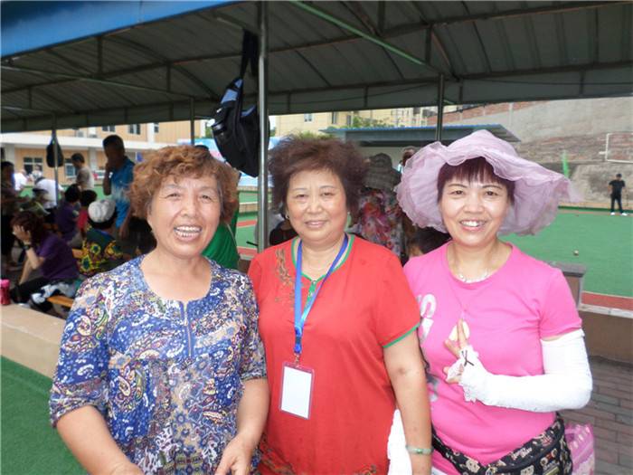 1582���Ĵ�  ��ѩ��������Ӣ����������