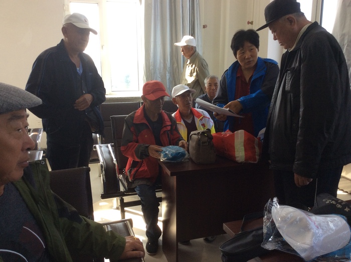 ��������