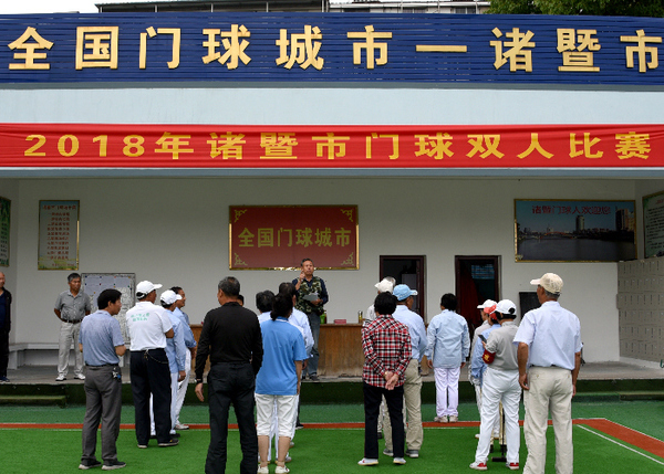 ���г��ٿ���ǰ������Ա����