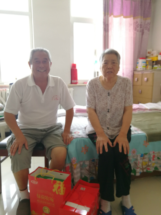 ������ȥ���Ϳ���ҽԺο���ϵ�Ա������ͬ־��