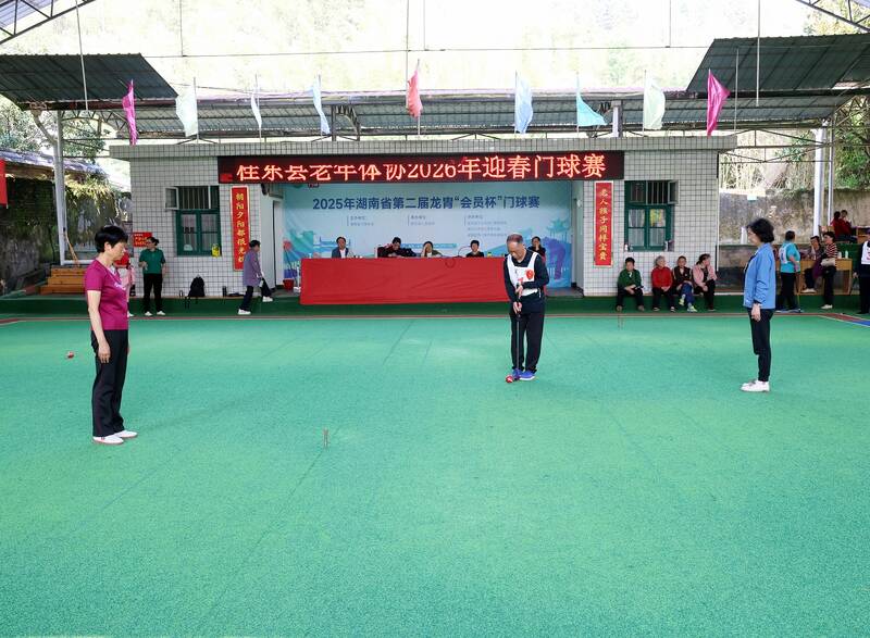 һ����Ǿ�����˲�����㾵ͷ��