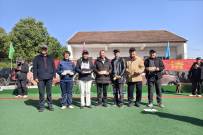 ���չ�Ӱ����������Ӹ��Է��  �����������е����̴Ϫ����������